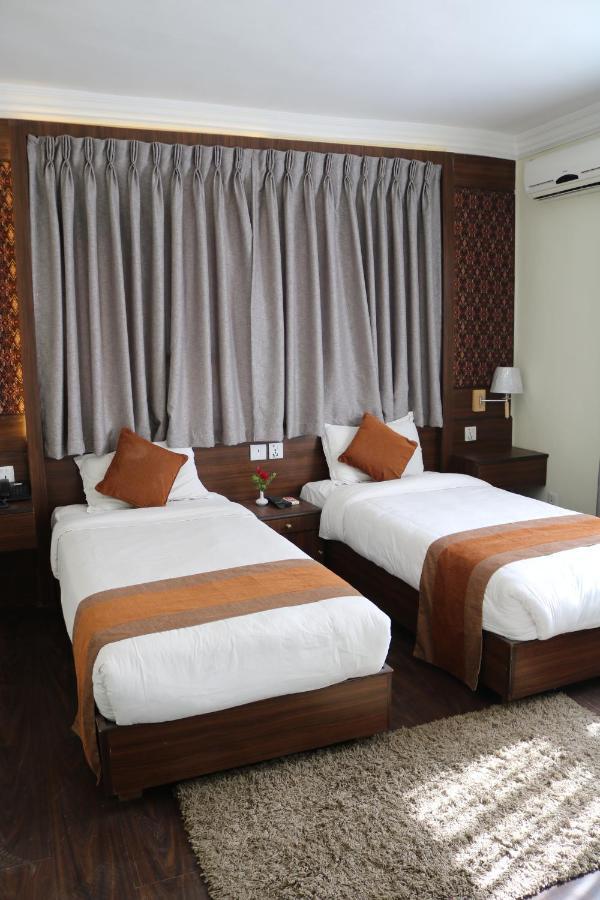 Pension Vasana Hotel Kathmandu Buitenkant foto