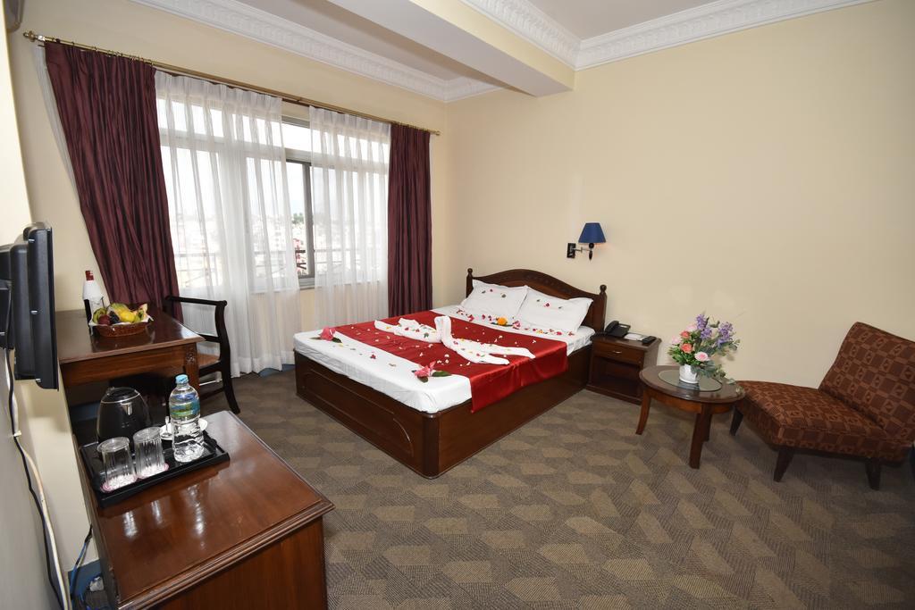 Pension Vasana Hotel Kathmandu Buitenkant foto